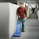Aspirateur vertical CarpetMaster 215 - 15"